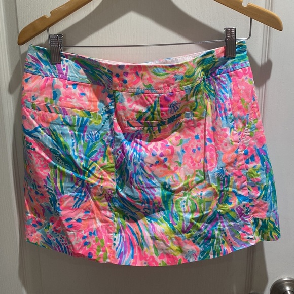Lilly Pulitzer Nicki Skort in Multi Fan Sea Pants - Picture 6 of 8